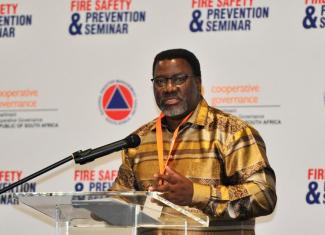 Dr Elias Sithole