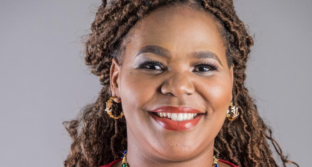 Prof Usisipho Feleni