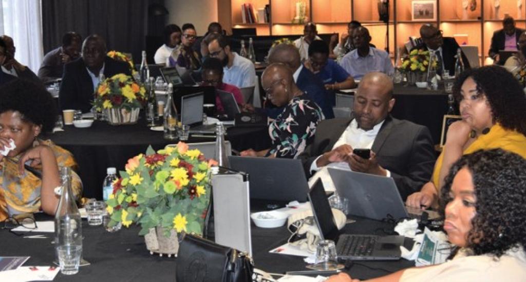 Delegates who attended the roundtable facilitated by veteran journalist, Tim Modise