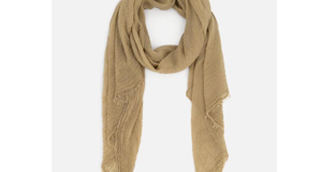Scarf (photo: Woolworths)
