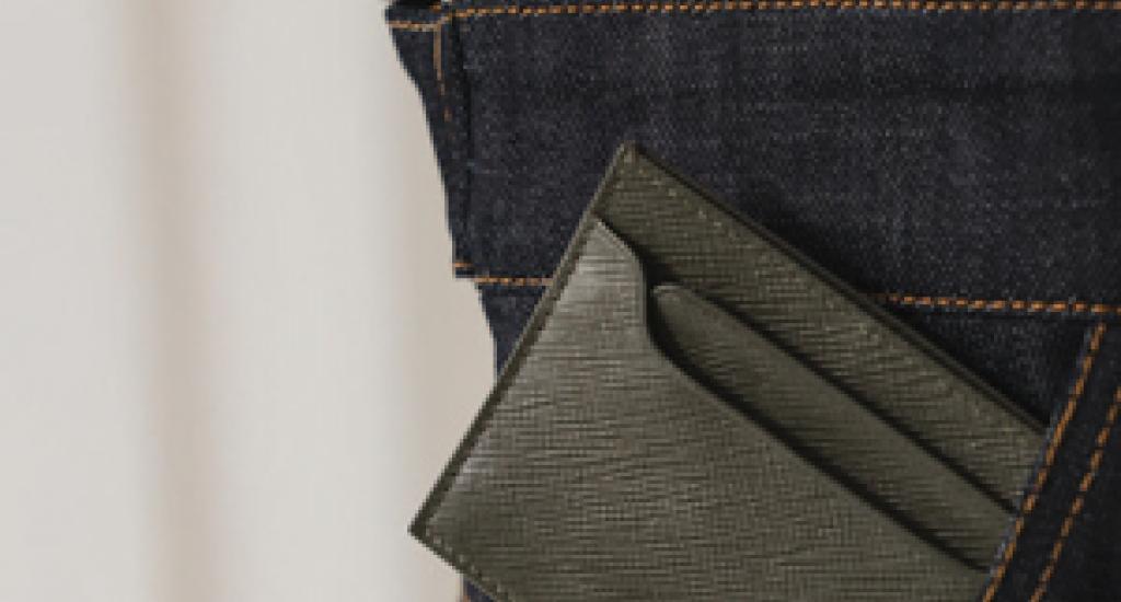 Card holder Osfa olive green leather: R1 500